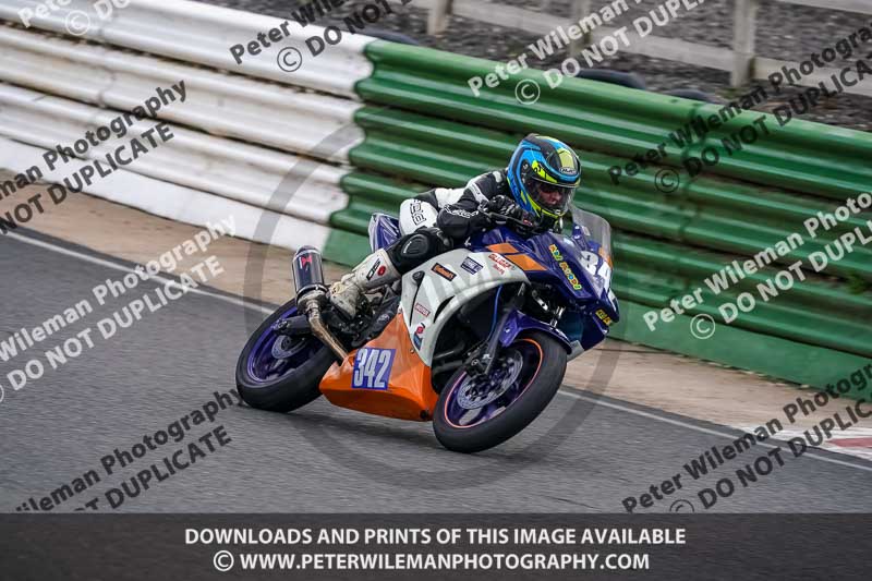 enduro digital images;event digital images;eventdigitalimages;mallory park;mallory park photographs;mallory park trackday;mallory park trackday photographs;no limits trackdays;peter wileman photography;racing digital images;trackday digital images;trackday photos